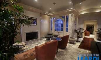 Imagem 2: COBERTURA - REAL PARQUE - SP