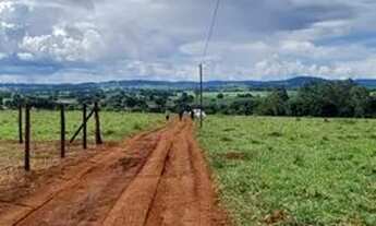Imagem 6: Chácaras de 1.500 mt em Caturai ha 50 km de Goiânia !