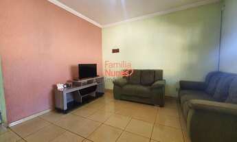 Imagem 2: Casa á Venda 3 quartos com pomar próximo ao centro de Igarapé MG