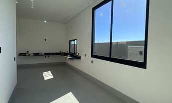 Imagem 7: Casa de condomínio térrea para venda possui 142 metros quadrados com 3 quartos