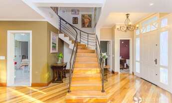 Imagem 5: Casa para venda possui 376 metros quadrados com 3 quartos em Jardim Itu - Porto Alegre - R