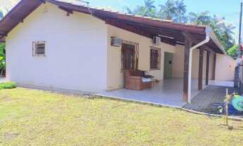 Imagem 5: Casa à venda no bairro Progresso em Blumenau contendo 2 dormitórios e amplo terreno