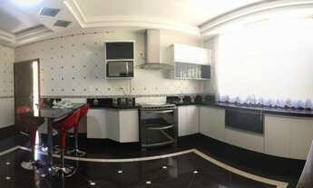 Imagem 7: Sobrado para venda possui 343 metros quadrados em Parque Anhanguera - Goiânia - Goiás