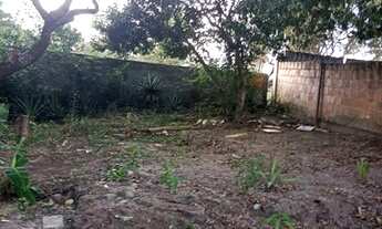 Imagem 2: Terreno à venda em Imbassaí, Dimensões=25m*25m/Frente e Fundo por 40m*40m*/Laterais