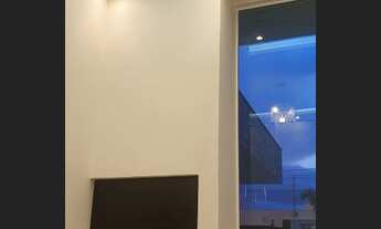 Imagem 4: Sobrado Geminado Imponente em Jardim Dias - Maringá - PR