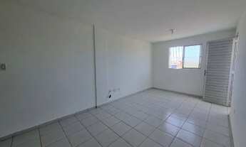 Imagem 6: Apto nascente de 2 quartos com varanda, ventilação natural, em Candeias