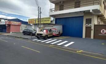 Imagem 2: Aluga salão comercial Parque Jaguaré com 220m², 3 banheiros, acessibilidade, 3 vagas na fr