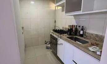 Imagem 4: Apartamento pé na areia com móveis projetados e varanda / sacada com vista para o mar da p