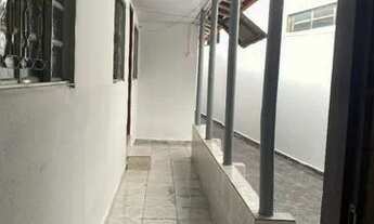 Imagem 2: Aluga imovel com 12 comodos para fins comerciais