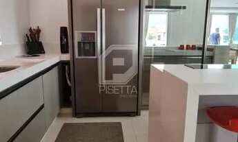 Imagem 4: Casa Alto Padrão em Condomínio Fechado