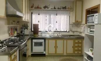 Imagem: REF 5789- 3 Dormitórios. 2 Vagas. Ótima