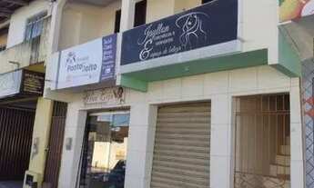 Imagem: Casa e ponto comercial