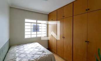 Imagem 6: Apartamento à Venda - Sagrada Família, 2 Quartos, 60 m2