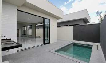 Imagem: Casa de condomínio térrea para venda possui