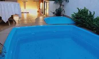 Imagem 7: URGENTE! ATENÇÃO! LINDA Casa com 3Quartos! Piscina Aquecida! Samambaia! Ac.Financiamento!