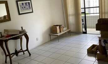 Imagem 3: Apartamento para venda nas Graças, possui 67m² com 3 quartos sendo 1 suíte