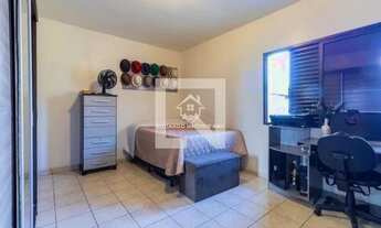 Imagem 5: REF:6161. Casa Assobradada para Venda no bairro Centro, 3 dorm, 2 vagas, 216 m, 194 m Não