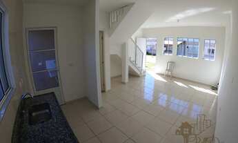 Imagem 7: Locação - Excelente Casa com quintal, 2 dormitórios, 2 vagas de garagem - Cond.Fechado - C