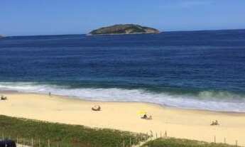 Imagem: Linda Cobertura linear frente mar Praia