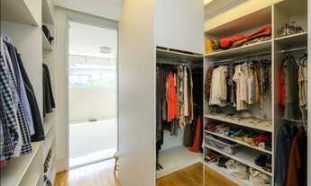 Imagem 4: Area social com pe direito de 8 metros, Home e Lareira