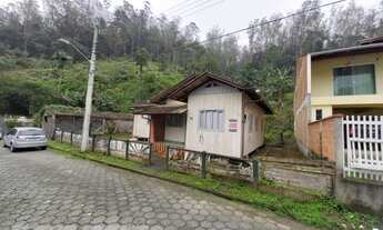 Imagem: Casa Mista Averbada, localizada no bairro