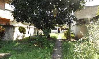 Imagem 4: Casa de 2 quartos com amplo quintal e quitinete em Coelho da Rocha