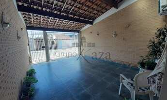 Imagem 3: Casa para venda com 110 metros quadrados com 2 quartos em Jardim Flórida - Jacareí - SP