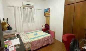 Imagem 7: JN) Casa grande com piscina, terreno 15x30, prox. a Av Costa Azul!