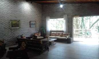 Imagem 2: Casa na subida da serra