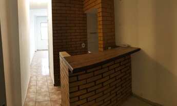 Imagem 7: N.M. Imóveis aluga apartamento conjugado na quadra da praia de Copacabana