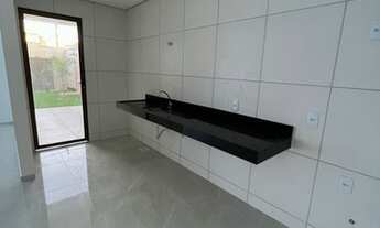 Imagem 4: Casa com 4 Quartos e 4 banheiros à Venda, 155 m² por R$ 625.000