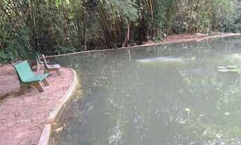 Imagem 7: Casa de condomínio para aluguel possui 400 metros quadrados com 4 quartos