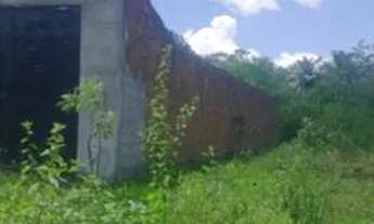 Imagem 2: Terreno na Pacatuba 8x25 Murado Com Coluna é portão