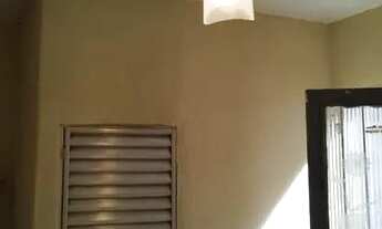 Imagem 7: Aluga-se Ótimo quarto com cozinha e banheiro no bairro Centenário: Aluguel de 300 reais