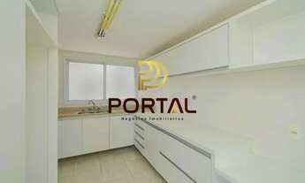 Imagem 2: PORTO ALEGRE - Apartamento Padrão - JARDIM EUROPA