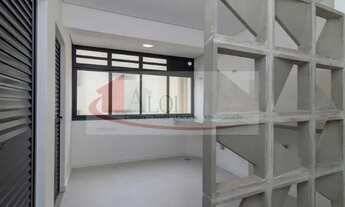 Imagem 2: Andar alto comtemple vista atraves de janelões da face norte que ilumina com luz da manhã