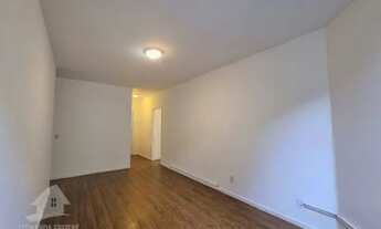 Imagem 3: Apartamento para alugar de 2 quartos, 73m² por R$4.500/mês no Leblon - Rio de janeiro/RJ