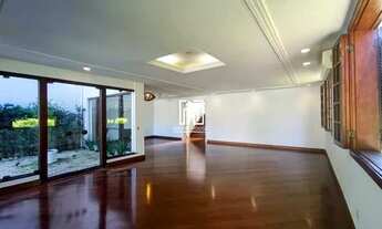 Imagem 6: CASA DUPLEX PARA LOCAÇÃO OU VENDA, CONSTRUÍDA EM TERRENO DE 1000 M² EM CONDOMÍNIO FECHADO