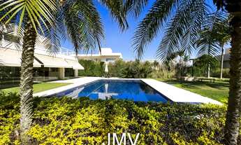 Imagem 7: Casa de condomínio assobradada com 534 m2 de área útil e 2200 m2 de terreno. e 5 suíte