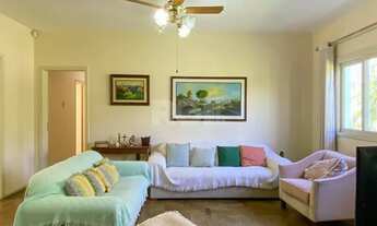 Imagem 4: Casa com 4 dormitórios, no bairro Nossa Senhora das Graças em Canoas/RS