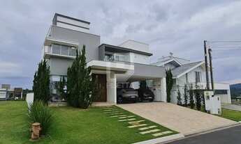 Imagem: Casa Alto Padrão em Condomínio Fechado