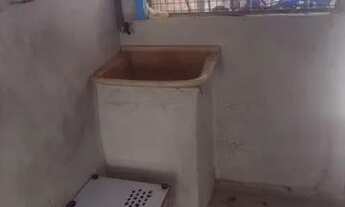 Imagem: 1/4 p 1 rapaz em jauá