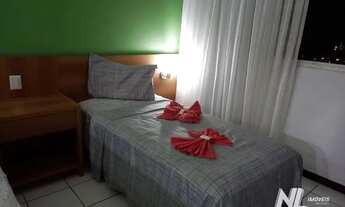 Imagem 6: Flat semi mobiliado na Av Engenheiro Roberto Freire - Vista Morro do Careca