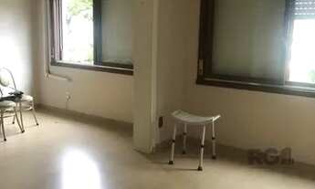 Imagem 5: Amplo 3 dormitórios, elevador e garagem no coração do bairro teresópolis