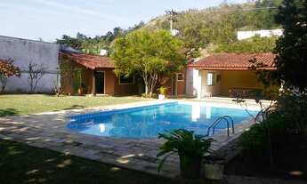 Imagem 2: Casa na Praia da Cigarra com Piscina