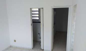 Imagem 3: Apartamento com sala, cozinha e lavanderia, excelente localização