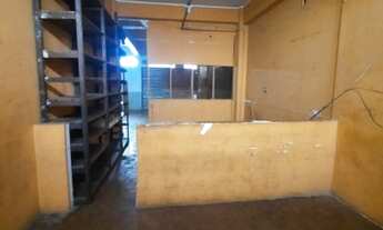 Imagem 4: Ponto comercial para loja, depósito, escritório na Constantino Nery