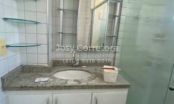 Imagem 2: Apartamento com varanda e quartos com vista mar