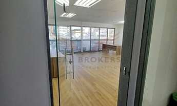 Imagem 2: Sala comercial para locação em Alphaville com infraestrutura pronta para ocupação imediata