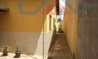 Imagem 3: Casa para venda com 130 metros quadrados com 3 quartos em Residencial Shangrilá - Anápolis